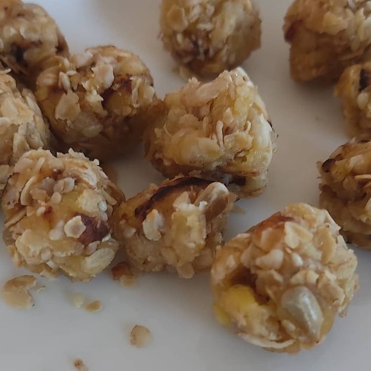 Photo of the Banana and oat candy - functional – recipe of Banana and oat candy - functional on DeliRec