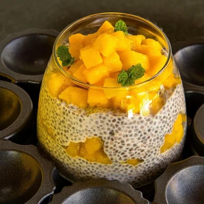 Receta de Budín de mango y chía en el sitio web de recetas de DeliRec