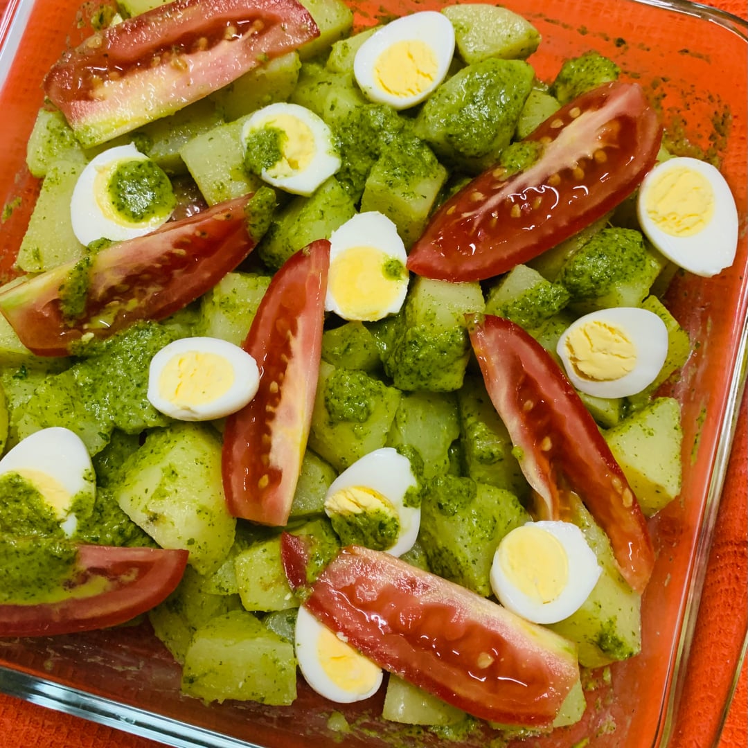 Foto da Salada de batatas com pesto  - receita de Salada de batatas com pesto  no DeliRec