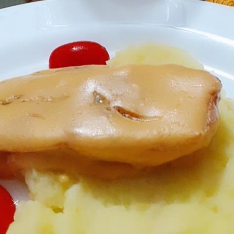 Photo of the Chicken in White Sauce with Cheddar and Canasta Cheese – recipe of Chicken in White Sauce with Cheddar and Canasta Cheese on DeliRec