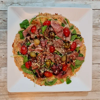 Recipe of Low carb and protein pizza on the DeliRec recipe website