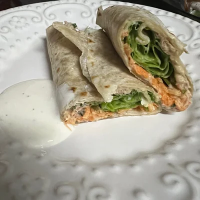 Recipe of tuna wrap on the DeliRec recipe website