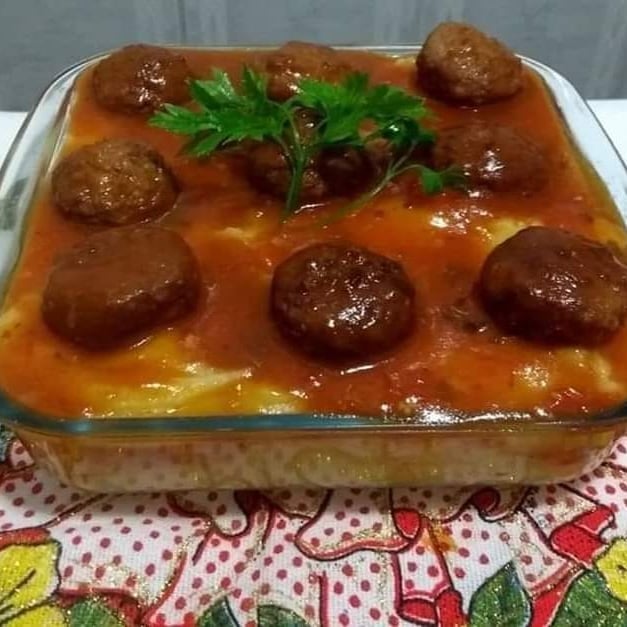 Photo of the Poland with meatballs – recipe of Poland with meatballs on DeliRec