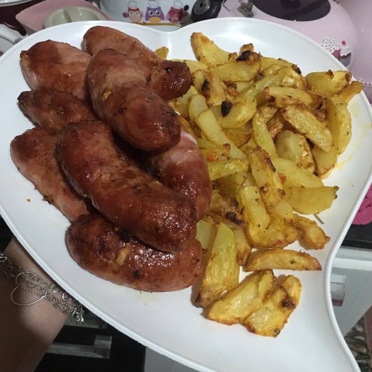 Photo of the Sausage With Rustic Potato – recipe of Sausage With Rustic Potato on DeliRec