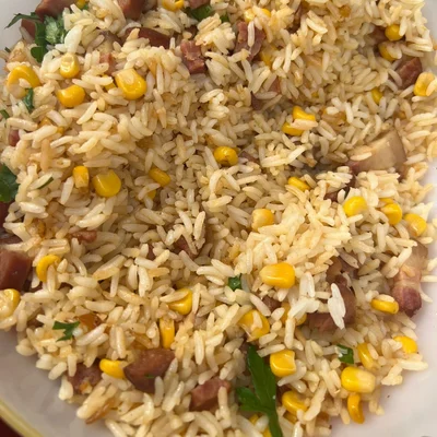 Recipe of  Rice with pepperoni sausage and corn on the DeliRec recipe website