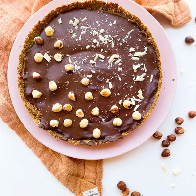 Recipe of Hazelnut snicker pie on the DeliRec recipe website