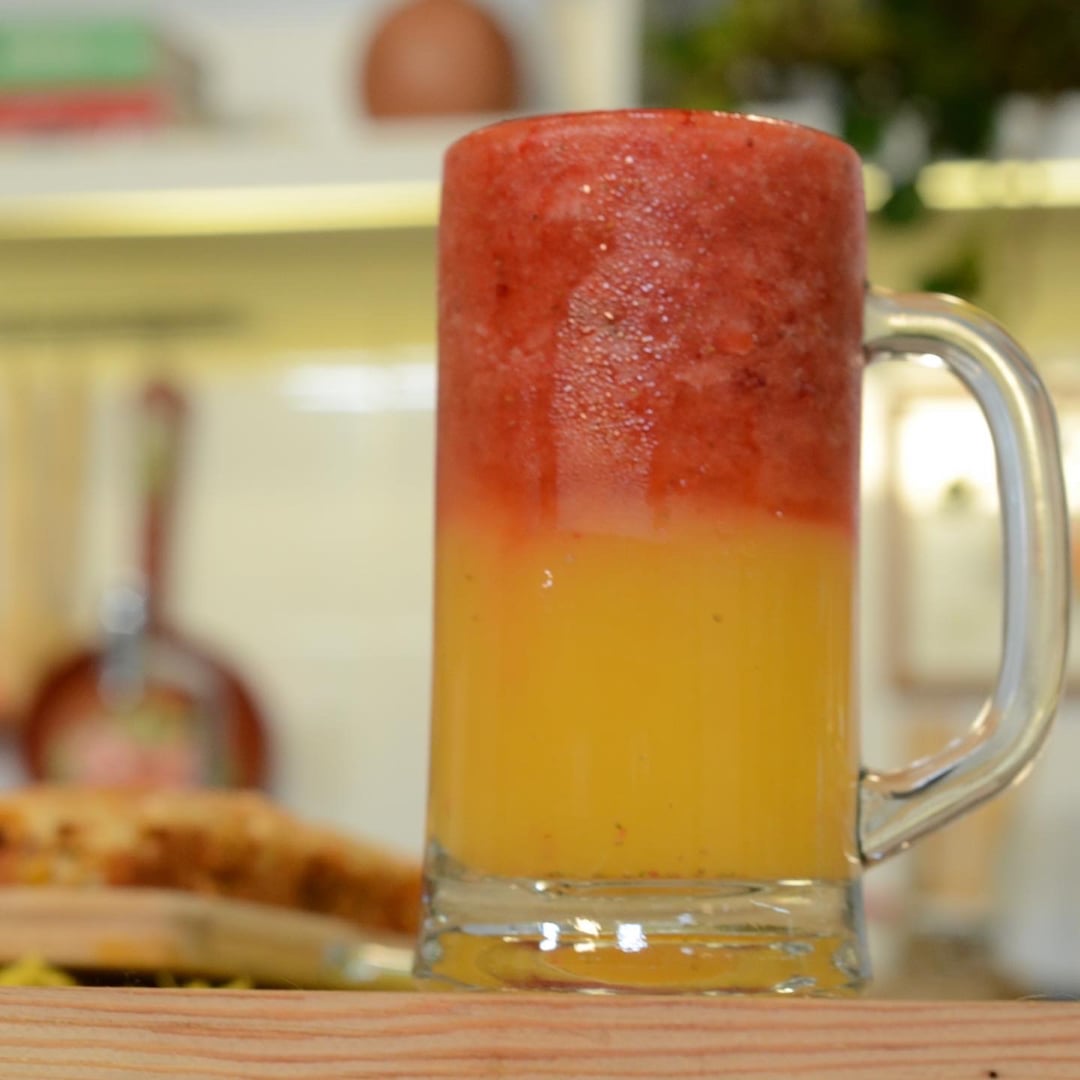 Photo of the Bicolor orange juice with strawberry – recipe of Bicolor orange juice with strawberry on DeliRec