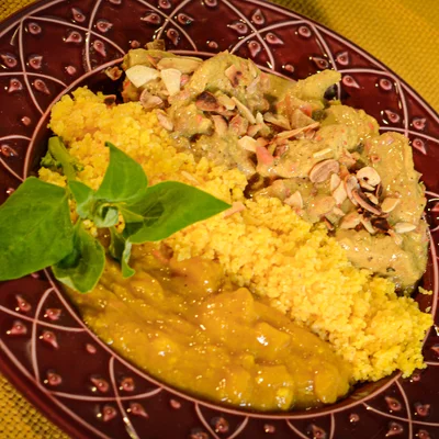 Recipe of FrNgo Curry with Mango Chutney on the DeliRec recipe website