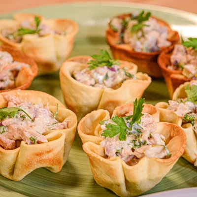 Recipe of Open pastry pie with tuna filling on the DeliRec recipe website