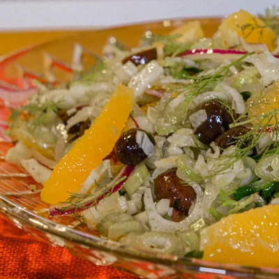 Recipe of refreshing spanish salad on the DeliRec recipe website