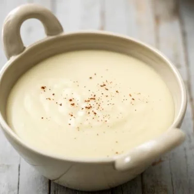 Recipe of white sauce with cheese on the DeliRec recipe website
