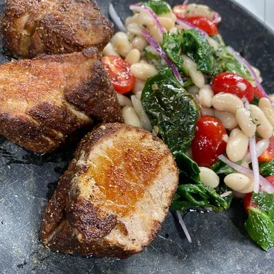 Recipe of Pork Mignon with White Beans and Spinach on the DeliRec recipe website