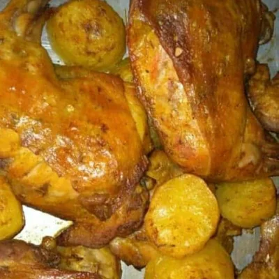 Recipe of Roast drumstick with potatoes on the DeliRec recipe website