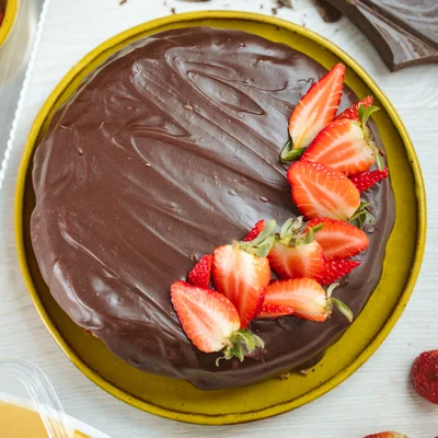 Recipe of strawberry bonbon cake on the DeliRec recipe website