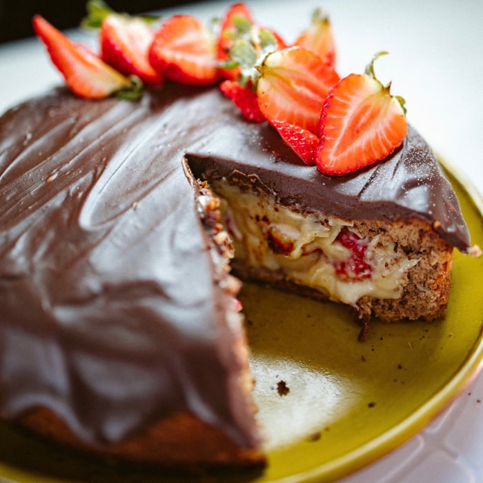 Photo of the strawberry bonbon cake – recipe of strawberry bonbon cake on DeliRec