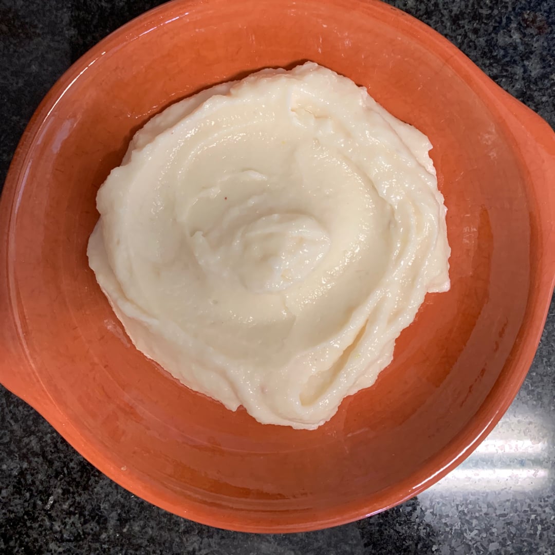 Photo of the Garlic Paste : How to make a delicious garlic paste that you can use with roasted chicken oru in sandwiches – recipe of Garlic Paste : How to make a delicious garlic paste that you can use with roasted chicken oru in sandwiches on DeliRec