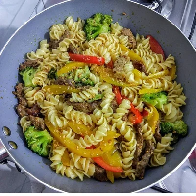 Recipe of Noodles with broccoli 🥦 on the DeliRec recipe website