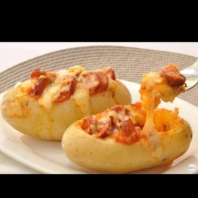 Receta de Patata rellena de pepperoni en el sitio web de recetas de DeliRec