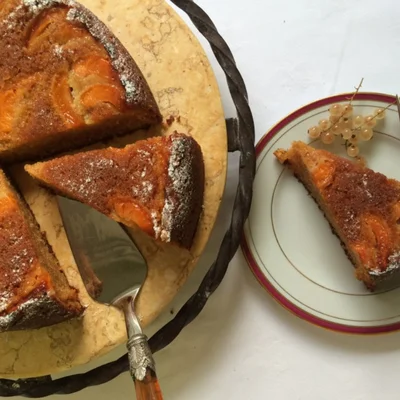 Recipe of Greek Yogurt, Apricot and Honey Cake on the DeliRec recipe website