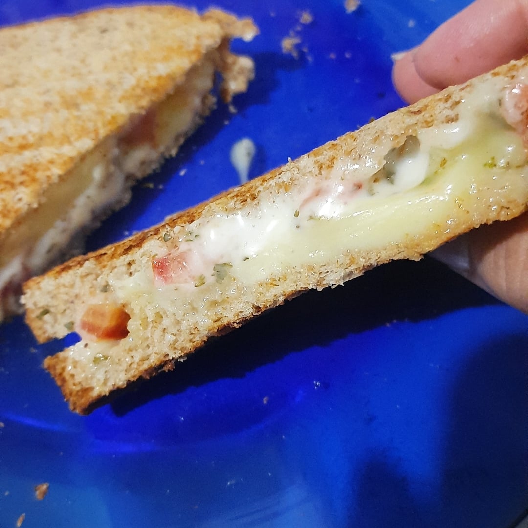 Photo of the sandwich on the plate – recipe of sandwich on the plate on DeliRec