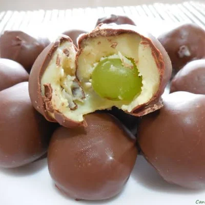 Receta de Caramelo de uva en el sitio web de recetas de DeliRec