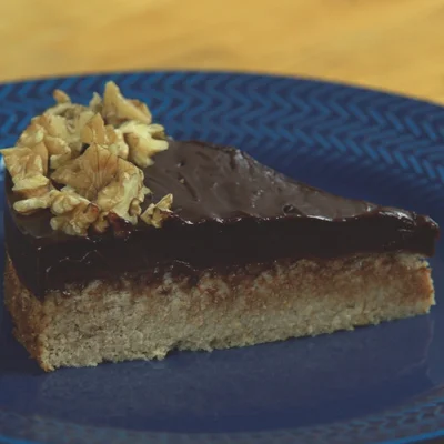 Recipe of Low-carb walnut and chocolate pie on the DeliRec recipe website