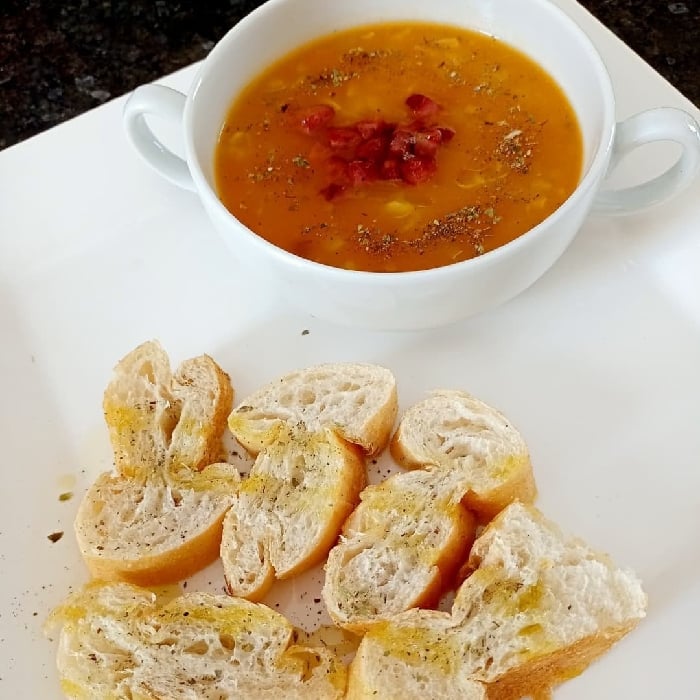 Photo of the Creamy Potato, Carrot and Cabbage Soup with Pepperoni Cruttons – recipe of Creamy Potato, Carrot and Cabbage Soup with Pepperoni Cruttons on DeliRec