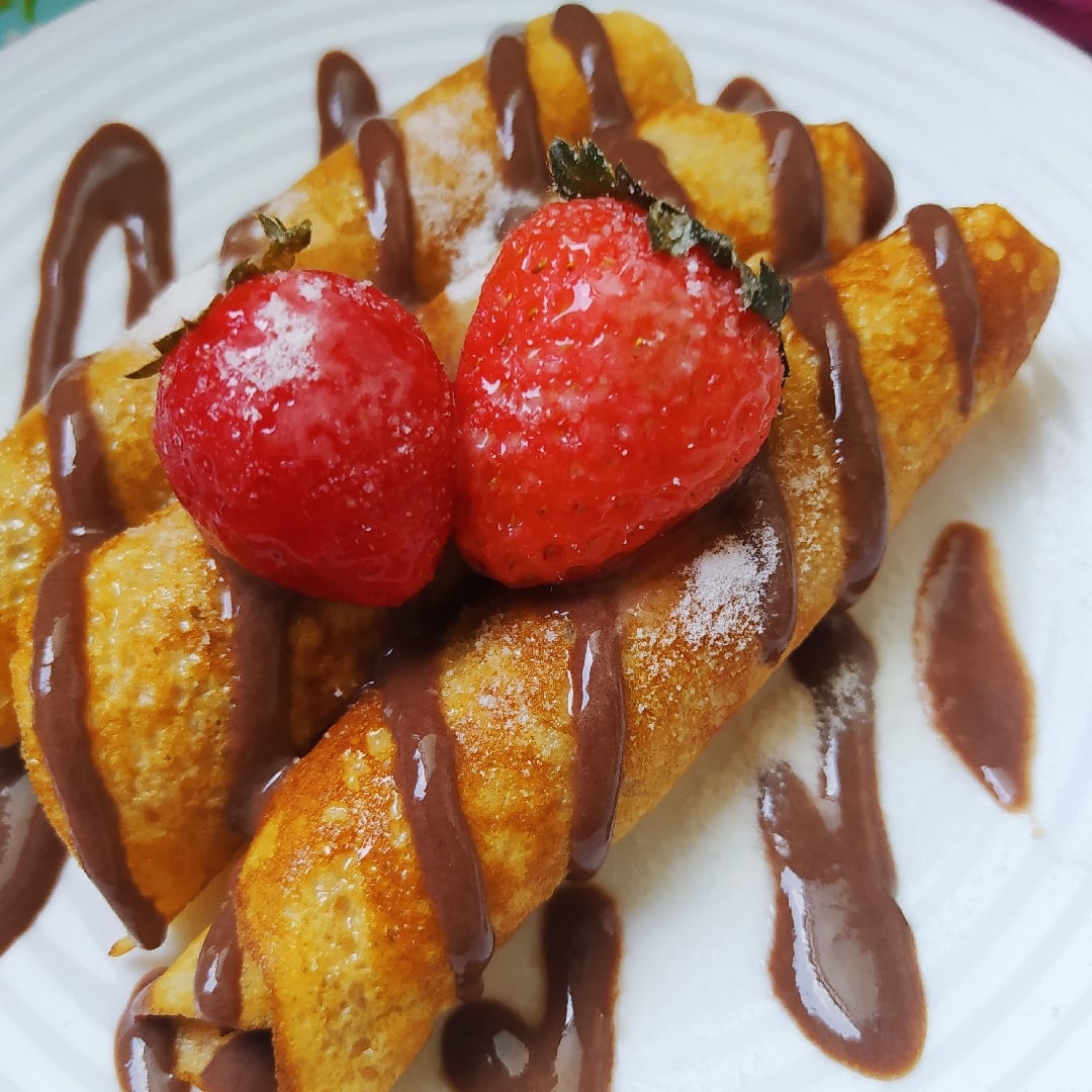 Photo of the Strawberry Pancake with Chocolate Sauce – recipe of Strawberry Pancake with Chocolate Sauce on DeliRec