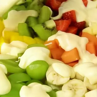 Recipe of Fruit salad with yogurt on the DeliRec recipe website