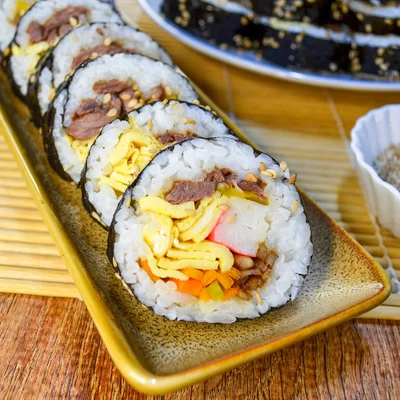 Recipe of Kimbap: popular food Korea (Korean sushi) on the DeliRec recipe website