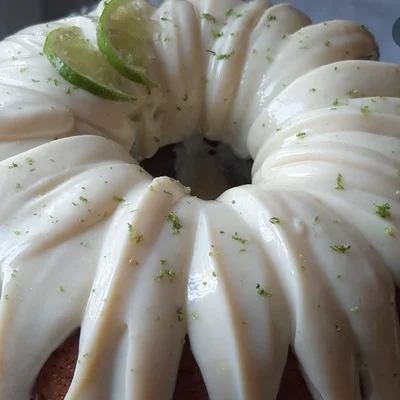 Recipe of Yogurt cake with lemon mousse! on the DeliRec recipe website