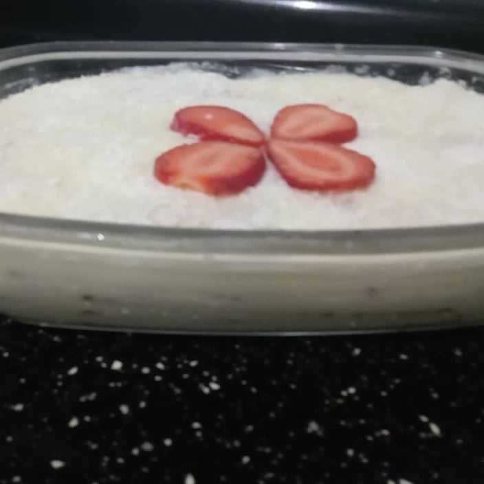 Photo of the Strawberry Pie with Coconut – recipe of Strawberry Pie with Coconut on DeliRec