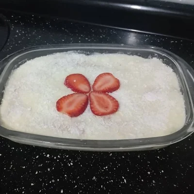 Recipe of Strawberry Pie with Coconut on the DeliRec recipe website
