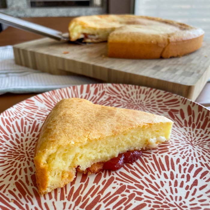 Photo of the Stuffed Cheese Bread Cake – recipe of Stuffed Cheese Bread Cake on DeliRec