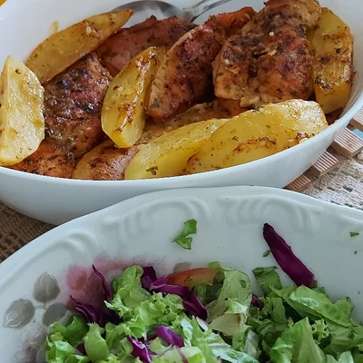 Recette de Filet de poulet avec pommes de terre au four sur le site de recettes DeliRec