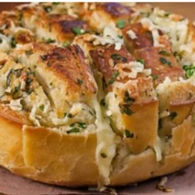 Recipe of Garlic Bread With Cheese on the DeliRec recipe website