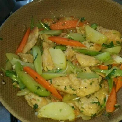 Recipe of Wing drumstick with vegetables on the DeliRec recipe website