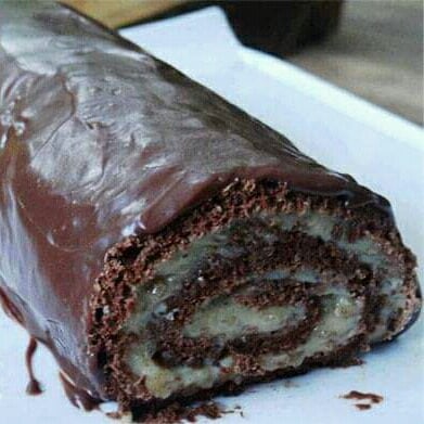 Photo of the Chocolate roulade with walnuts and almonds – recipe of Chocolate roulade with walnuts and almonds on DeliRec