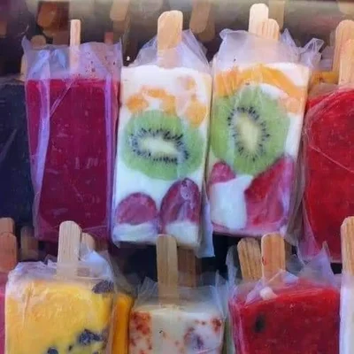 Recipe of low carb popsicle on the DeliRec recipe website