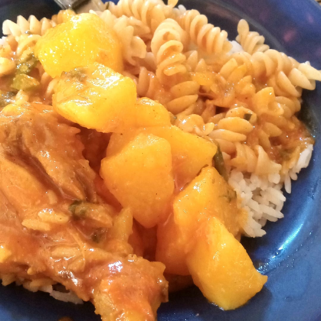 Photo of the Chicken in sauce with cassava, rice and pasta – recipe of Chicken in sauce with cassava, rice and pasta on DeliRec