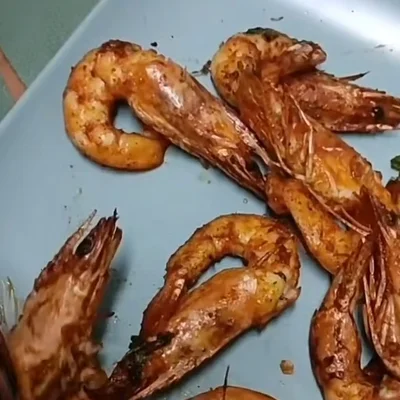 Recipe of Fried shrimp seasoned in oil on the DeliRec recipe website