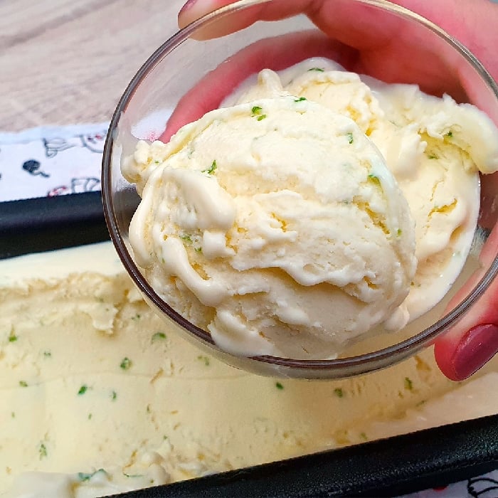 Photo of the Lemon ice cream 🍋 – recipe of Lemon ice cream 🍋 on DeliRec
