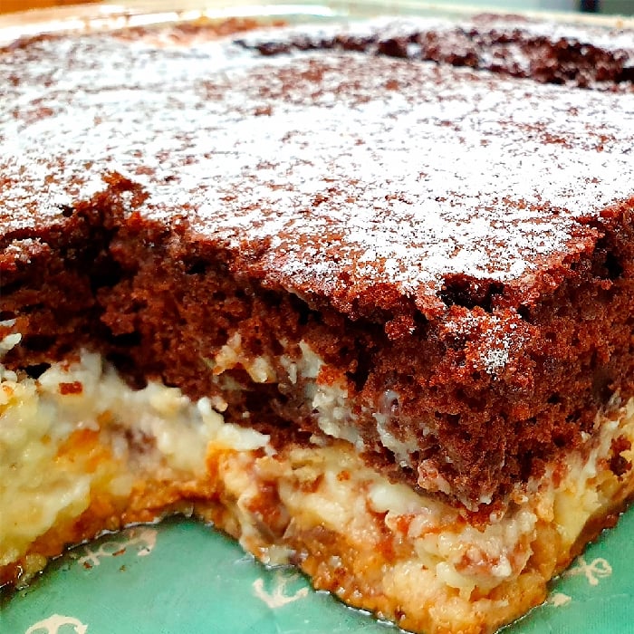 Photo of the Creamy Coconut and Chocolate Cake – recipe of Creamy Coconut and Chocolate Cake on DeliRec