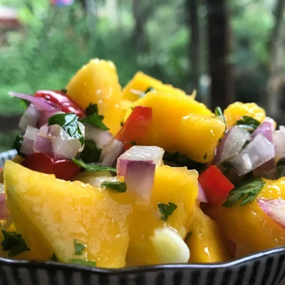 Receta de ceviche de mango en el sitio web de recetas de DeliRec