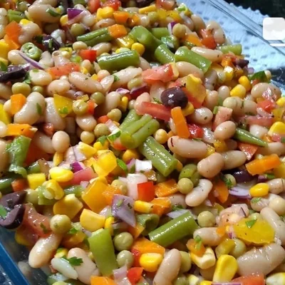 Recipe of White beans salad. on the DeliRec recipe website