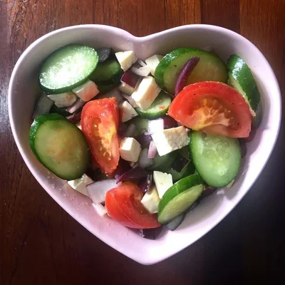 Recette de salade grecque sur le site de recettes DeliRec