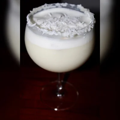 Recipe of Non-alcoholic pineapple drink on the DeliRec recipe website