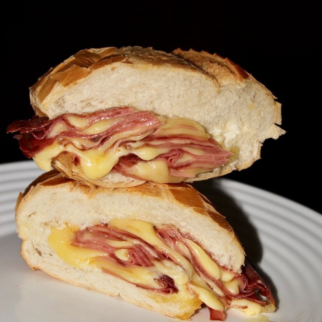 Photo of the grilled mortadella sandwich – recipe of grilled mortadella sandwich on DeliRec