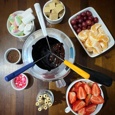 Recette de Fondue au chocolat super facile sur le site de recettes DeliRec