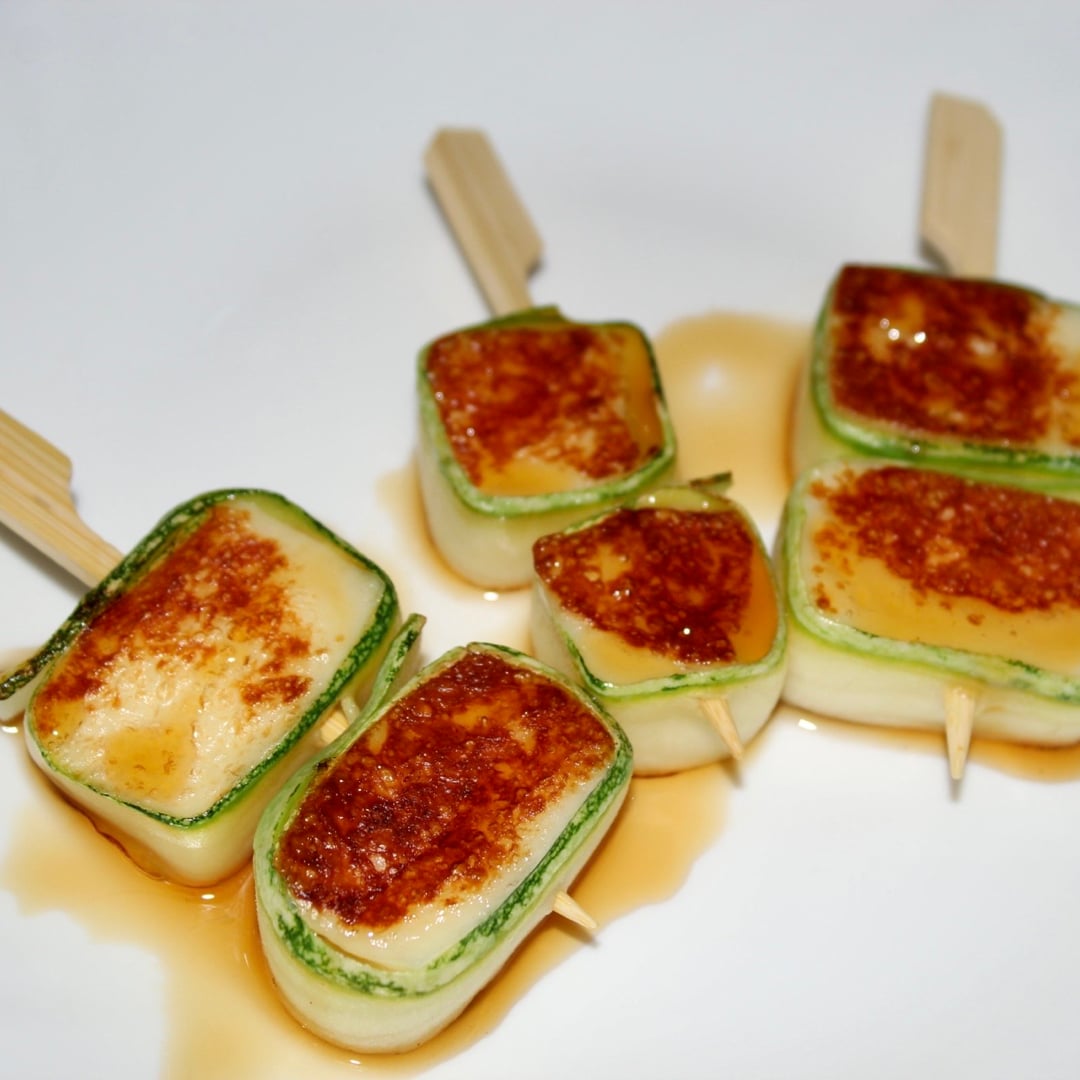 Photo of the Coalho cheese skewer with zucchini and honey – recipe of Coalho cheese skewer with zucchini and honey on DeliRec